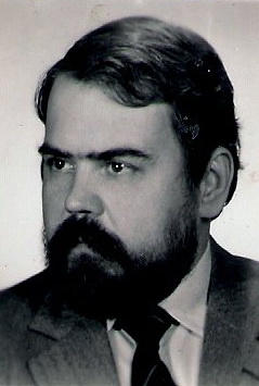 64904_111565938906114_3068770_n